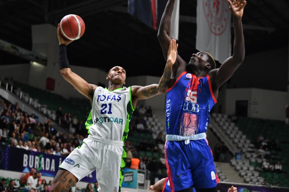 Bursa Derbisi Başlıyor: TOFAŞ, Bursaspor ile Karşılaşıyor 1 Bursa Derbisi Başlıyor: TOFAŞ, Bursaspor ile Karşılaşıyor