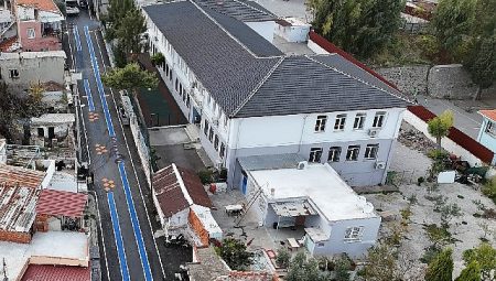 Konak’ta okul yolu renkli, çocuklar mutlu